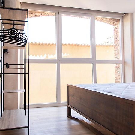 Apartamentos Bocairenthomes, En Pleno Centro De Bocairent, Con Pequena Piscina Y Parking Privado Exterior photo