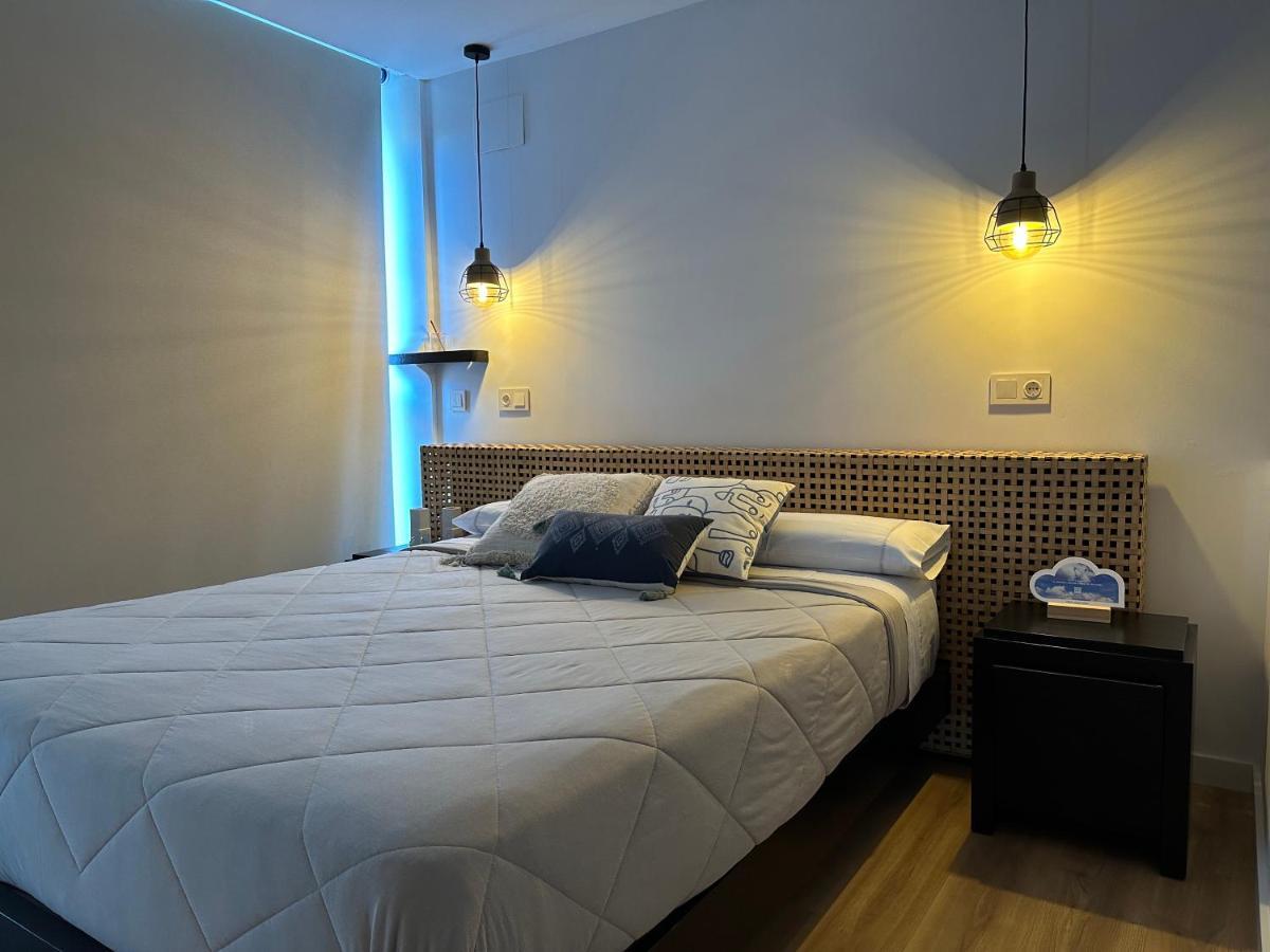 Apartamentos Bocairenthomes, En Pleno Centro De Bocairent, Con Pequena Piscina Y Parking Privado Exterior photo